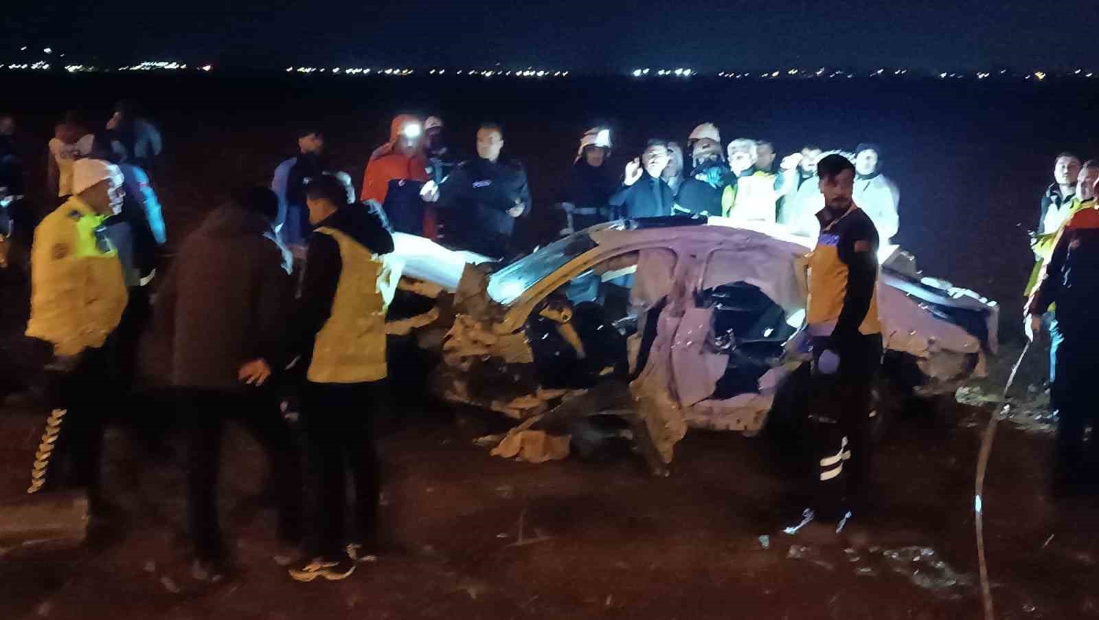 Batman’da feci kaza: 3 ölü, 3 yaralı
