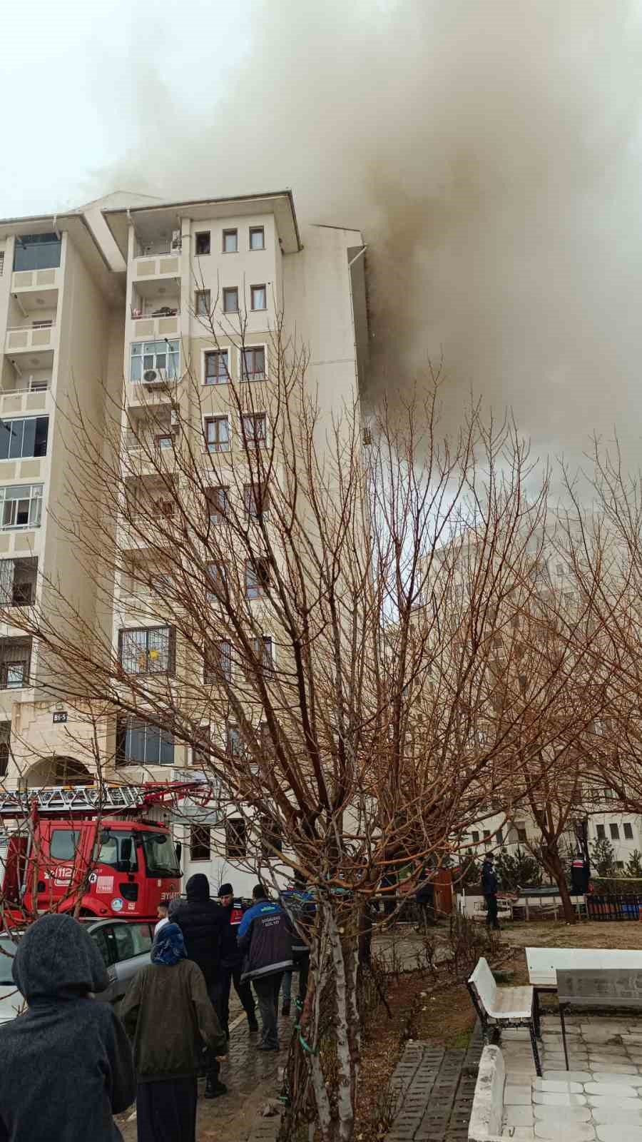 Batman’da korkutan yangın
