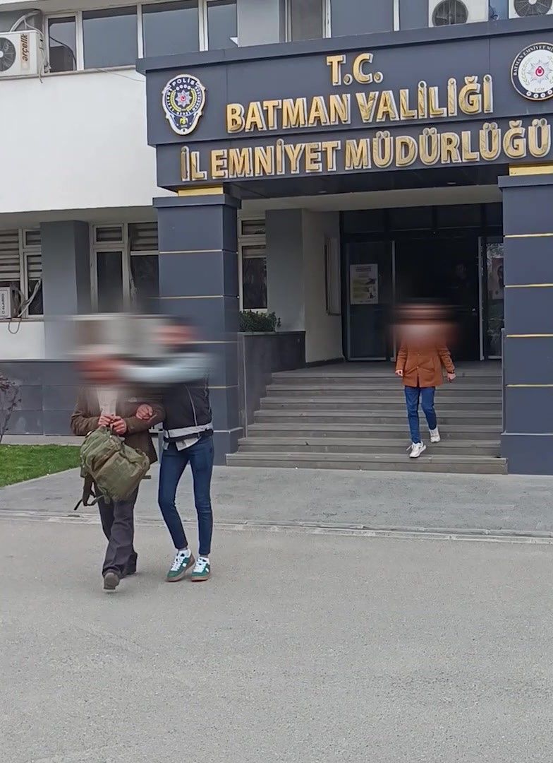 Batman’da otel odasında 514 gram metamfetamin ele geçirildi
