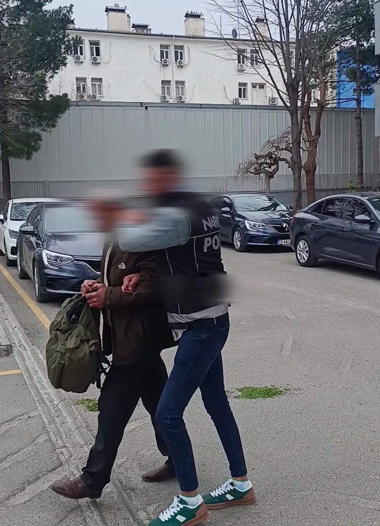 Batman’da otel odasında 514 gram metamfetamin ele geçirildi
