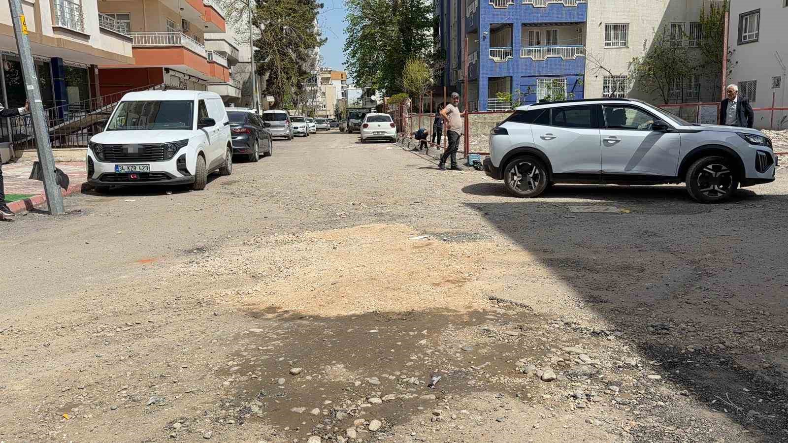 Batman’da sokaklar çukurlarla doldu
