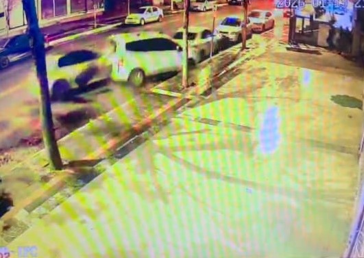 Batman’da trafik kazası güvenlik kamerasına yansıdı
