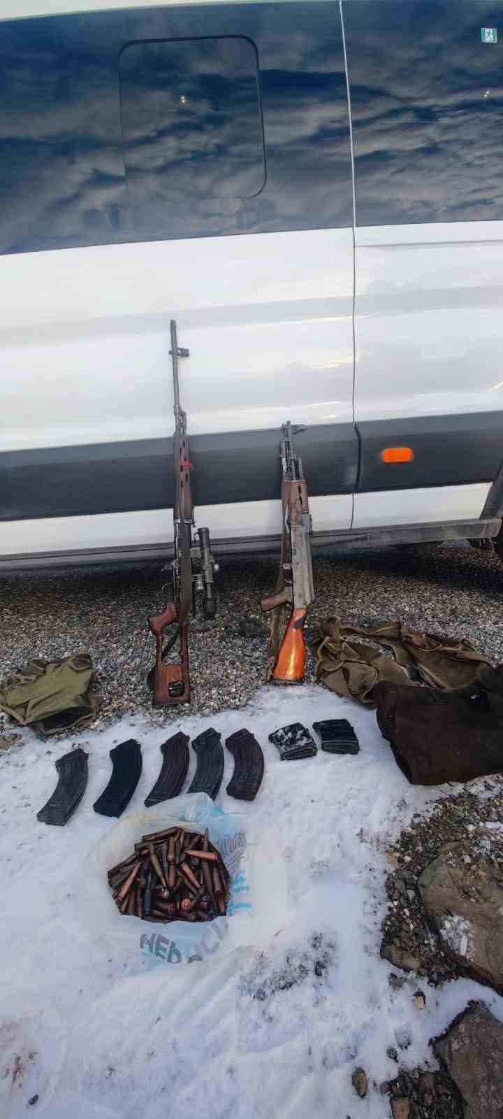 Batman’da uzun namlulu silah ve mühimmat ele geçirildi
