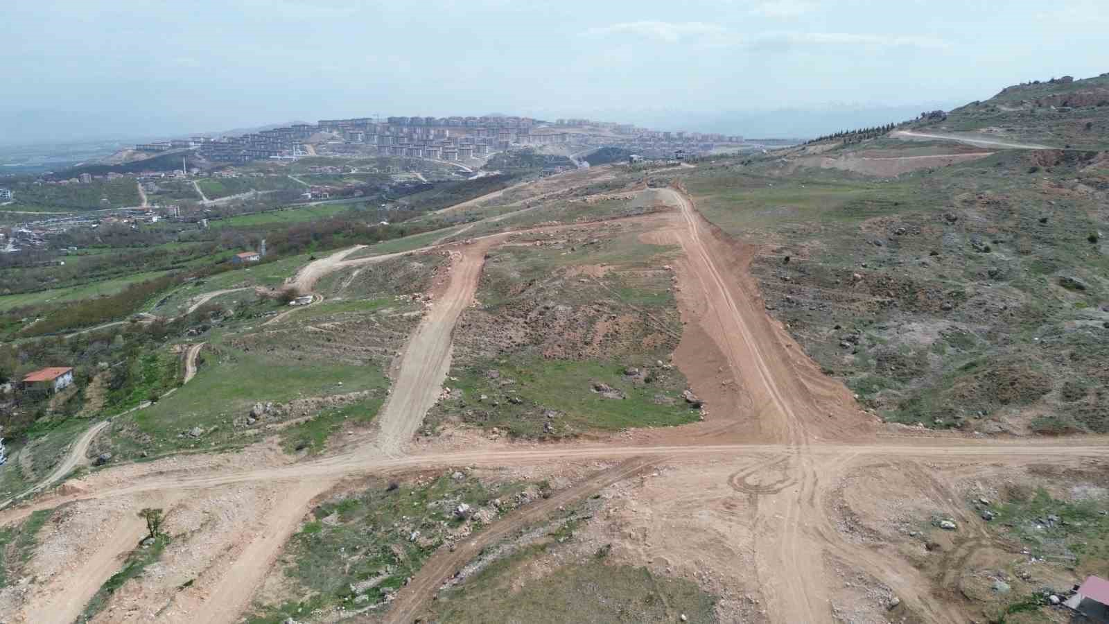 Battalgazi Belediyesi yeni imar yolu açıyor
