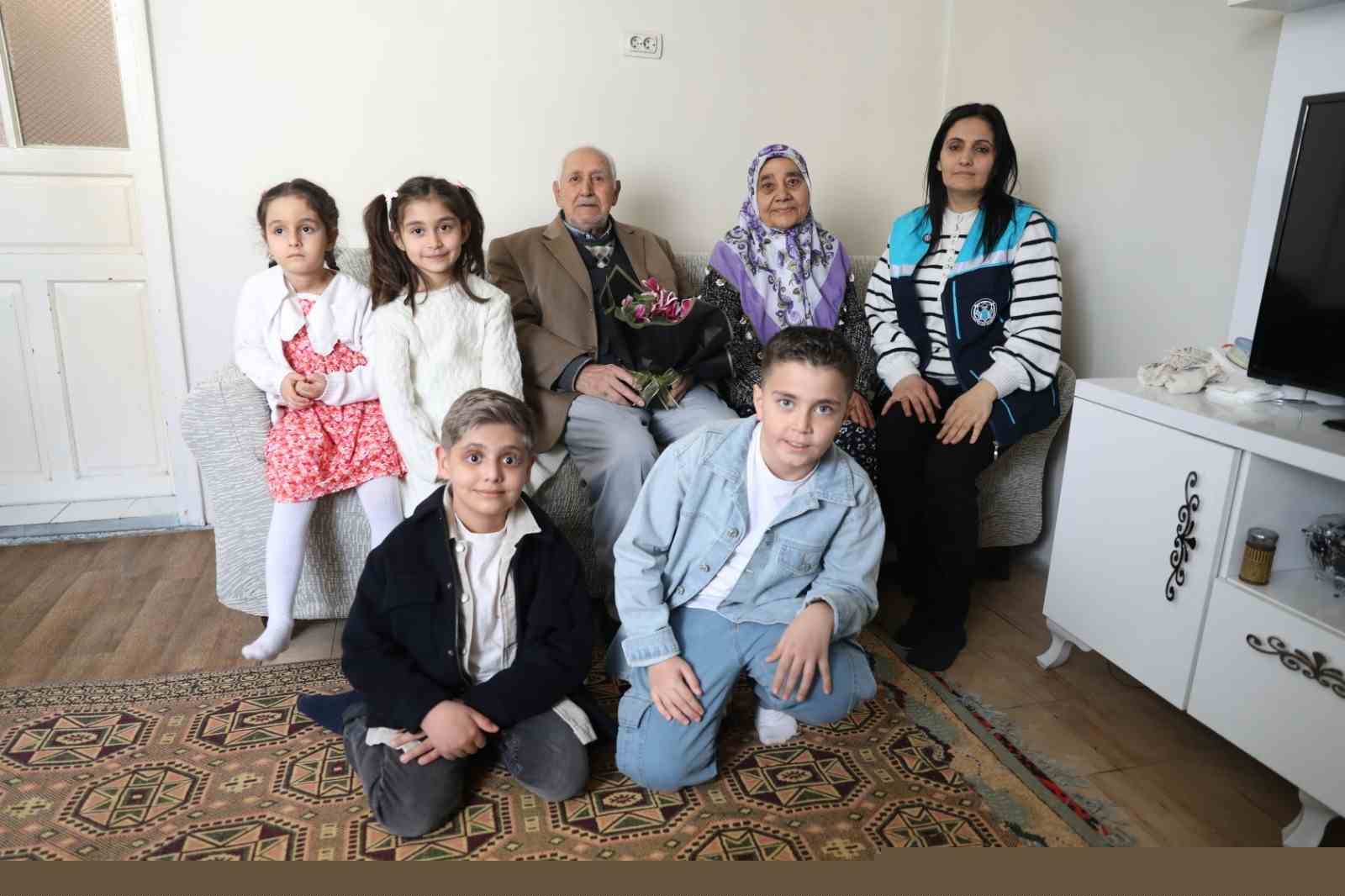 Battalgazi Belediyesi’nden çocuklarla bayram ziyareti
