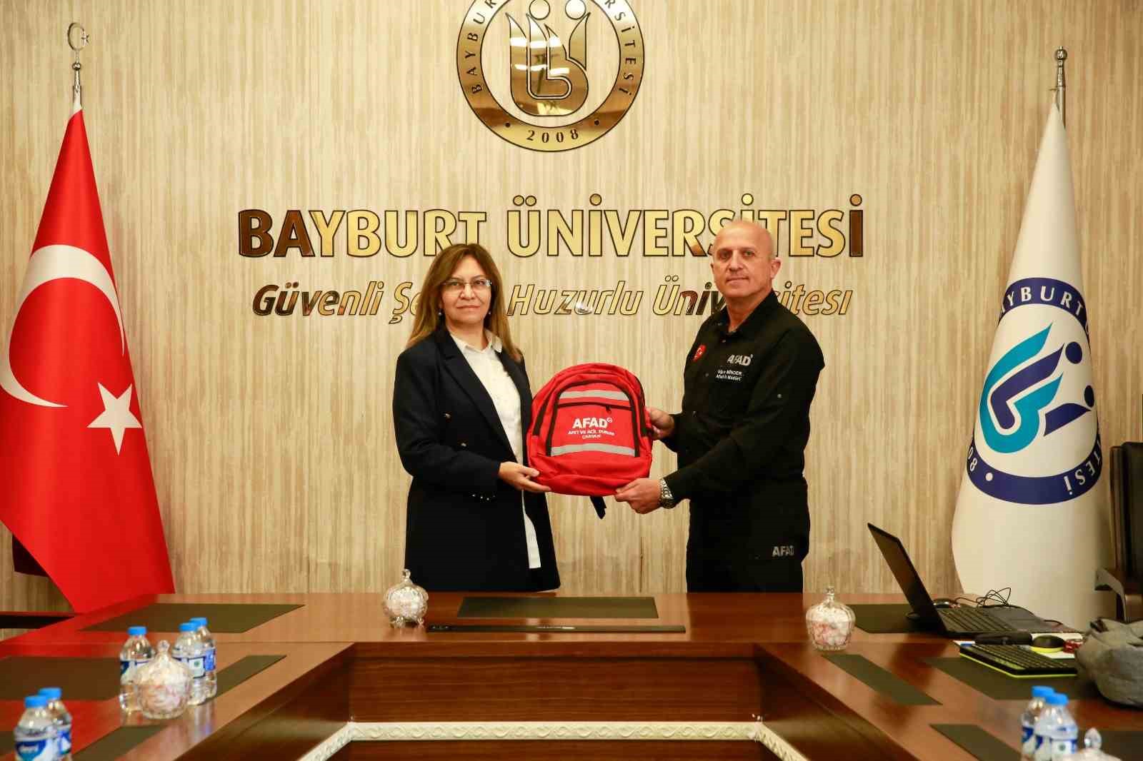 Bayburt’ta afet risk yönetimi çalışmaları ele alındı
