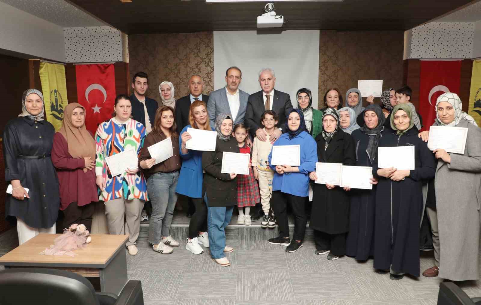 Bayburt’ta ailelere yönelik eğitim programı tamamlandı
