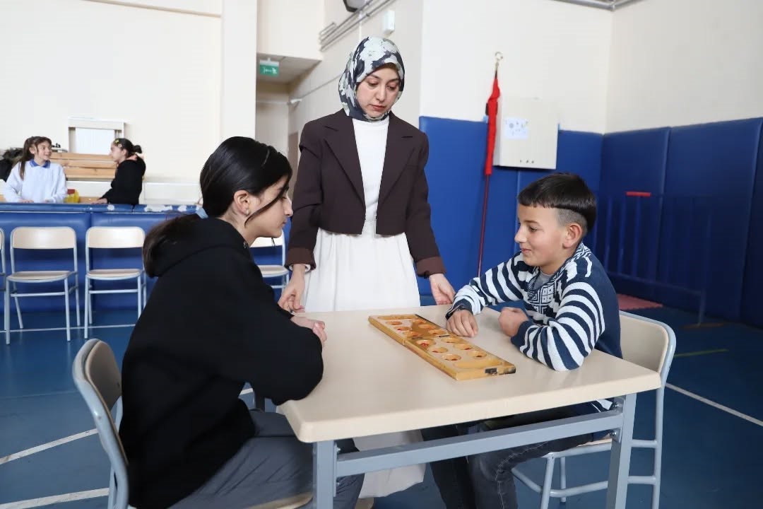 Bayburt’ta ‘Akıl ve Zekâ Oyunları Turnuvası’ başladı
