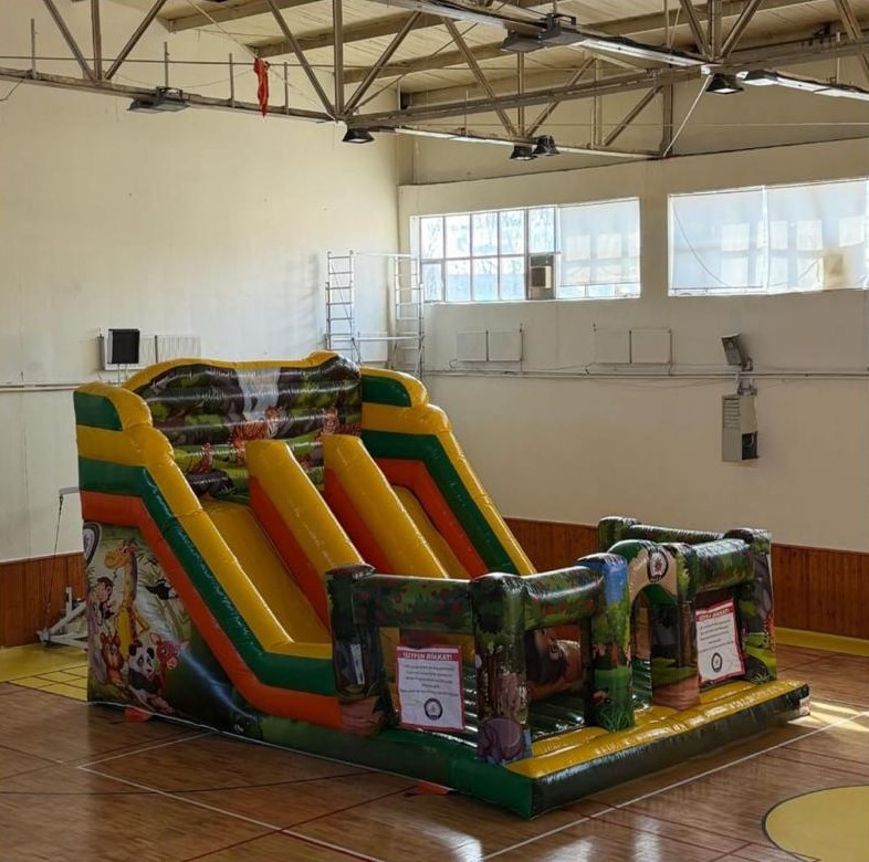 Bayburt’ta çocuklar için kurulan ’Balon Park’ oyun alanı 4 gün boyunca açık olacak
