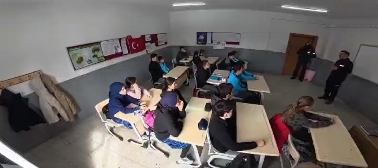 Bayburt’ta Deprem Haftası kapsamında tatbikat ve eğitimler düzenlendi
