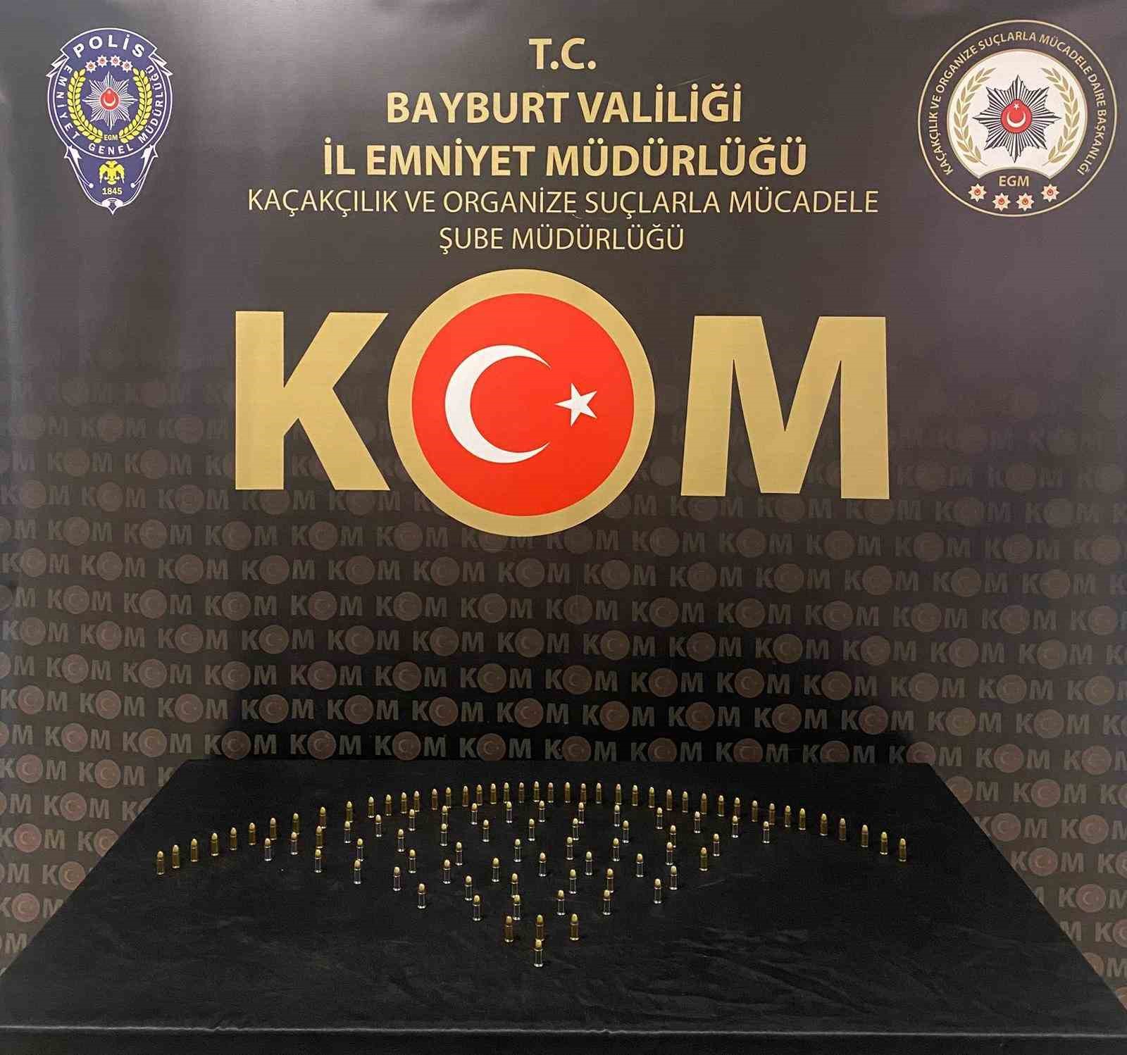 Bayburt’ta eğlence organizasyonlarında havaya ateş açanlara operasyon yapıldı
