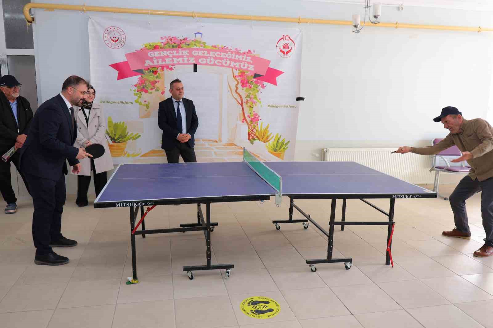 Bayburt’ta huzurevi sakinlerinin Yaşlılar Haftası kutlandı
