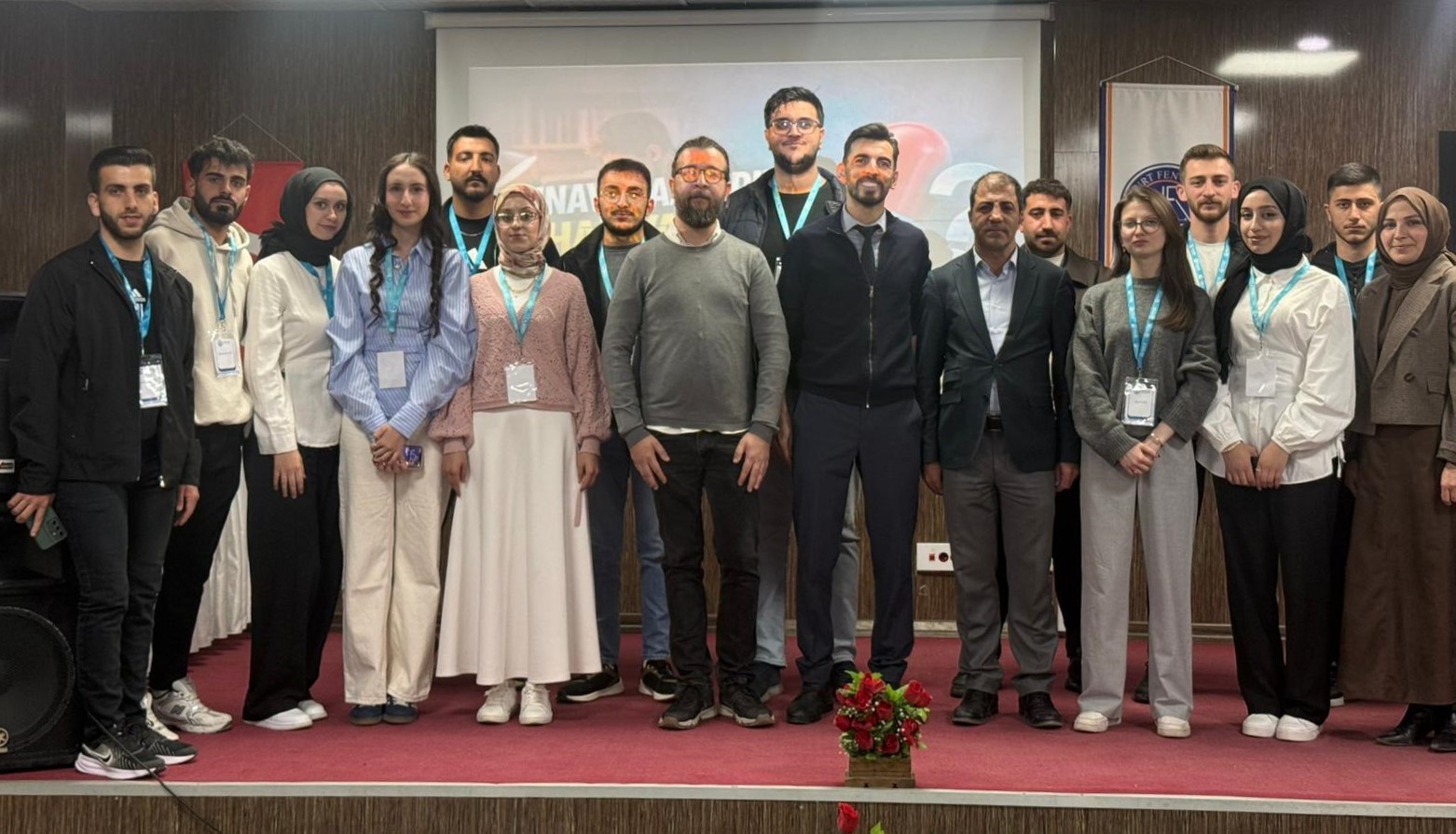 Bayburt’ta öğrencilere bilinçsiz takviye kullanımının riskleri anlatıldı
