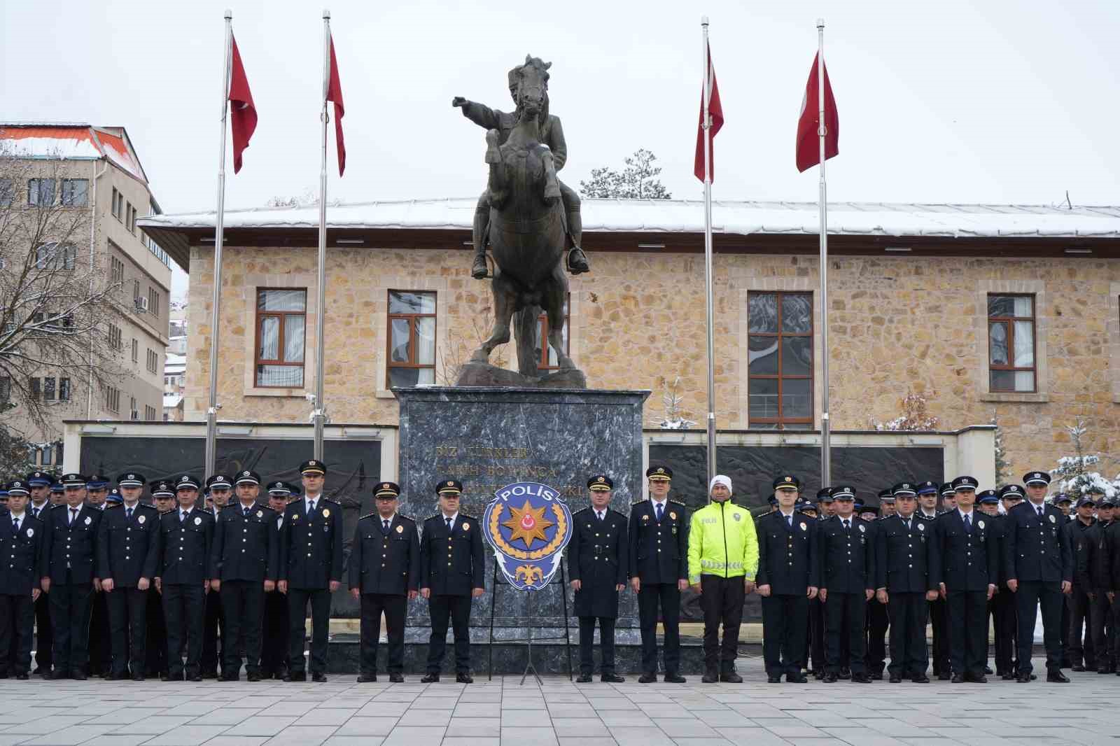 Bayburt’ta Polis Haftası törenle kutlandı
