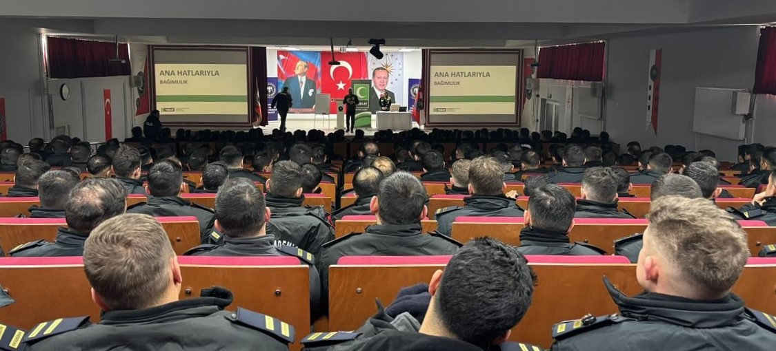 Bayburt’ta POMEM öğrencilerine bağımlılıkla mücadele eğitimi verildi
