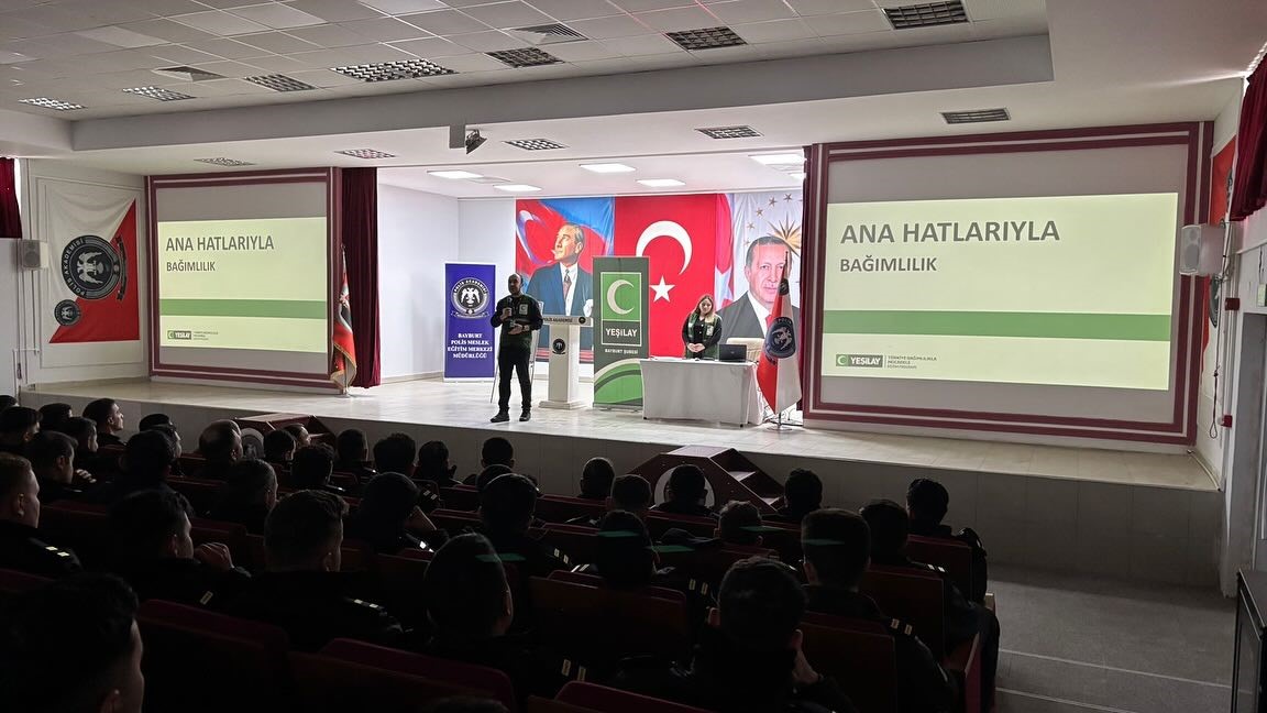 Bayburt’ta POMEM öğrencilerine bağımlılıkla mücadele eğitimi verildi
