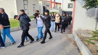 Bayğaralar suç örgütüne yönelik operasyonda gözaltına alınan 287 şüpheli adliyeye sevk edildi
