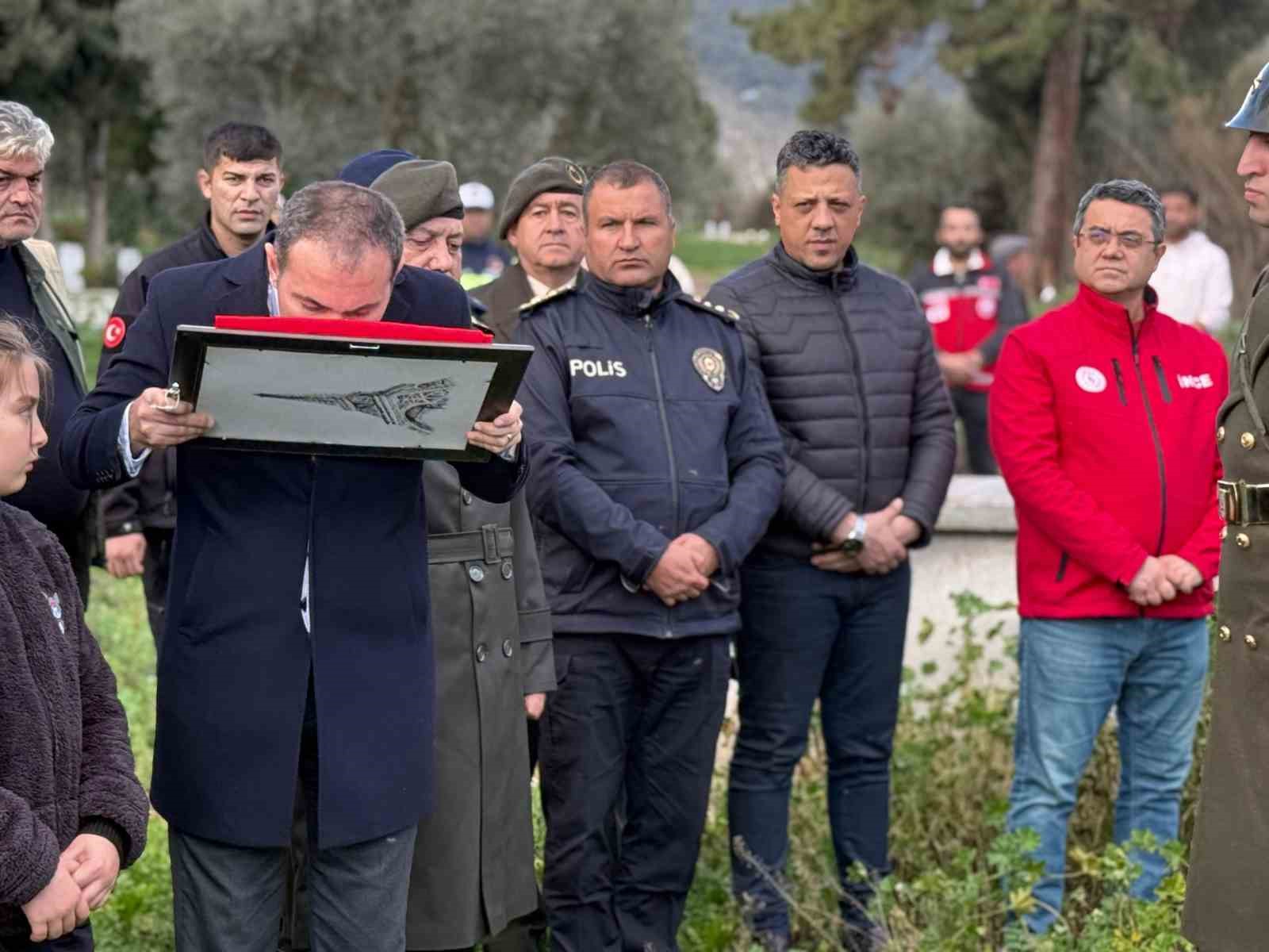 Bayındır Kıbrıs Gazisi’ni uğurladı
