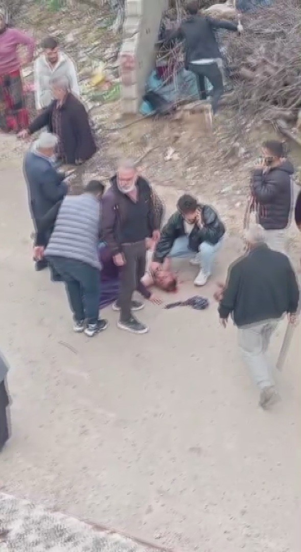 Bayram günü mahalle savaş alanına döndü: 3 ölü, 22 yaralı
