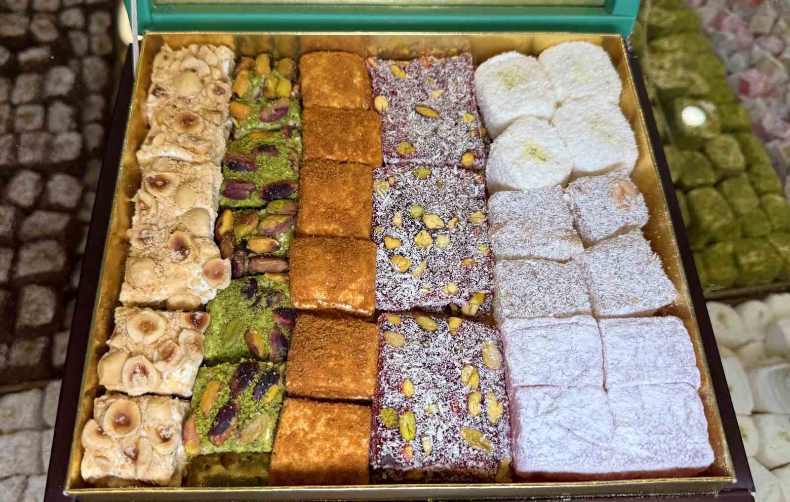 Bayram öncesi lokum ve şekerleme satışları arttı
