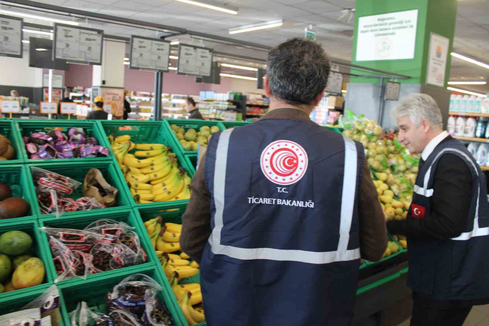 Bayram öncesi marketlerde denetim arttı
