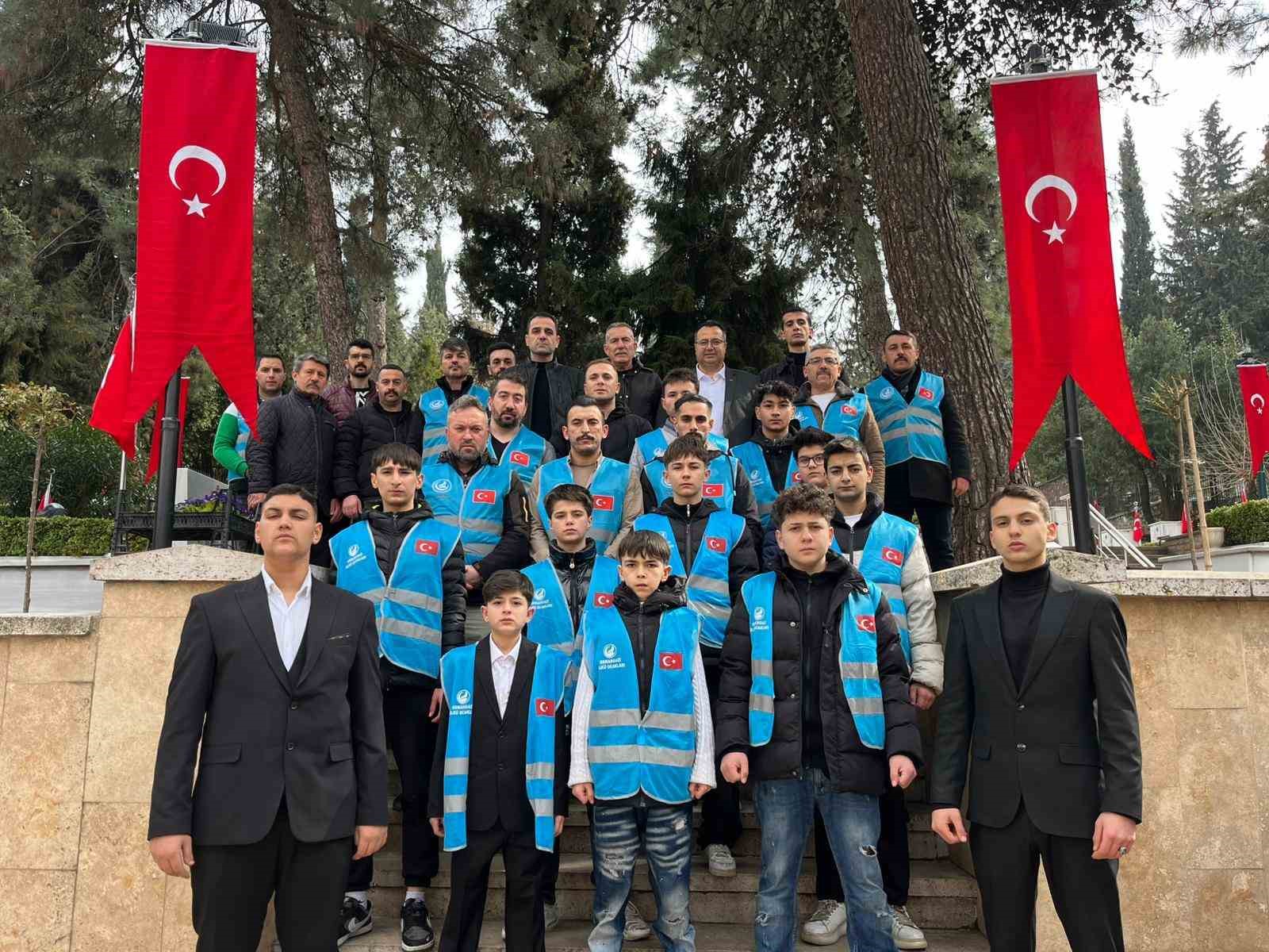 Bayram öncesinde şehitler unutulmadı
