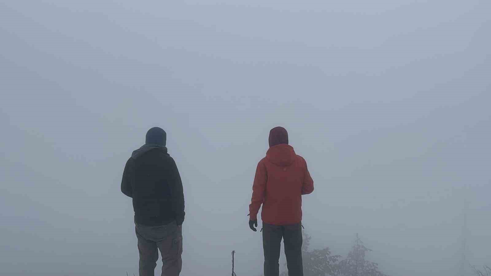 Bayram tatilinde kar yağışının tadını çıkardılar
