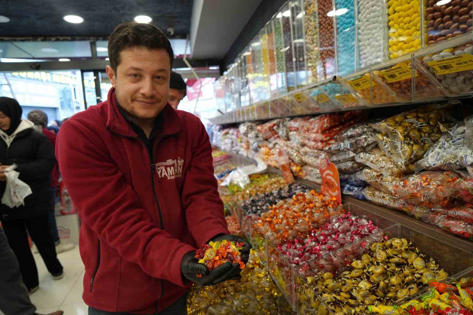 Bayramın popüler ikramlığı ‘şeker’
