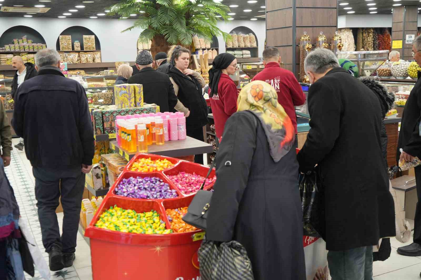 Bayramın popüler ikramlığı ‘şeker’
