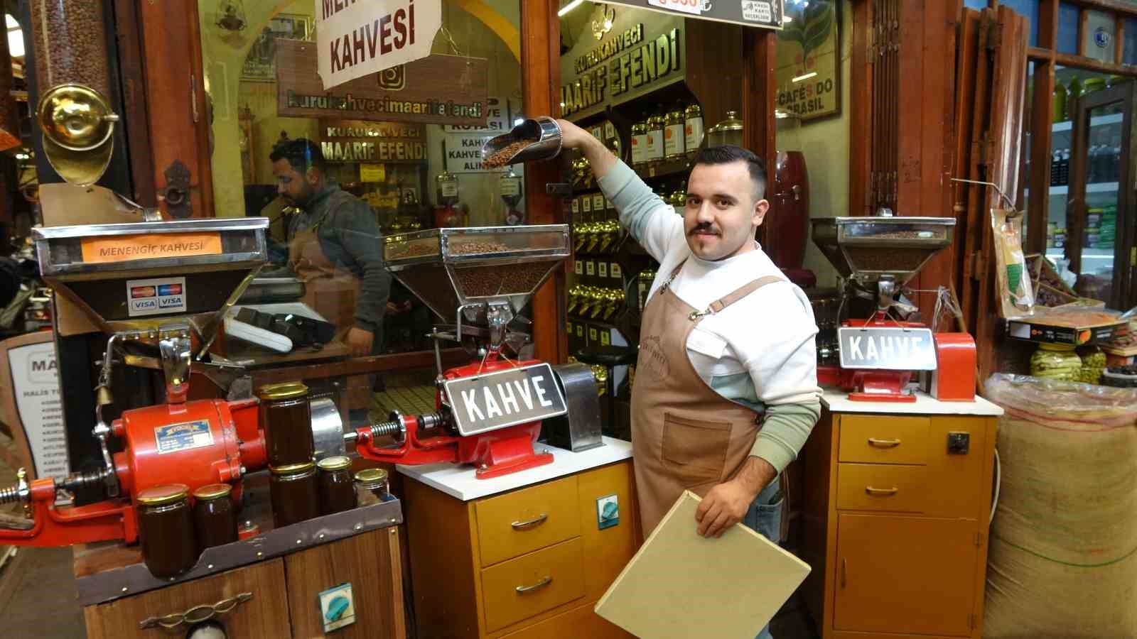 Bayramların geleneksel ikramı: Türk kahvesi
