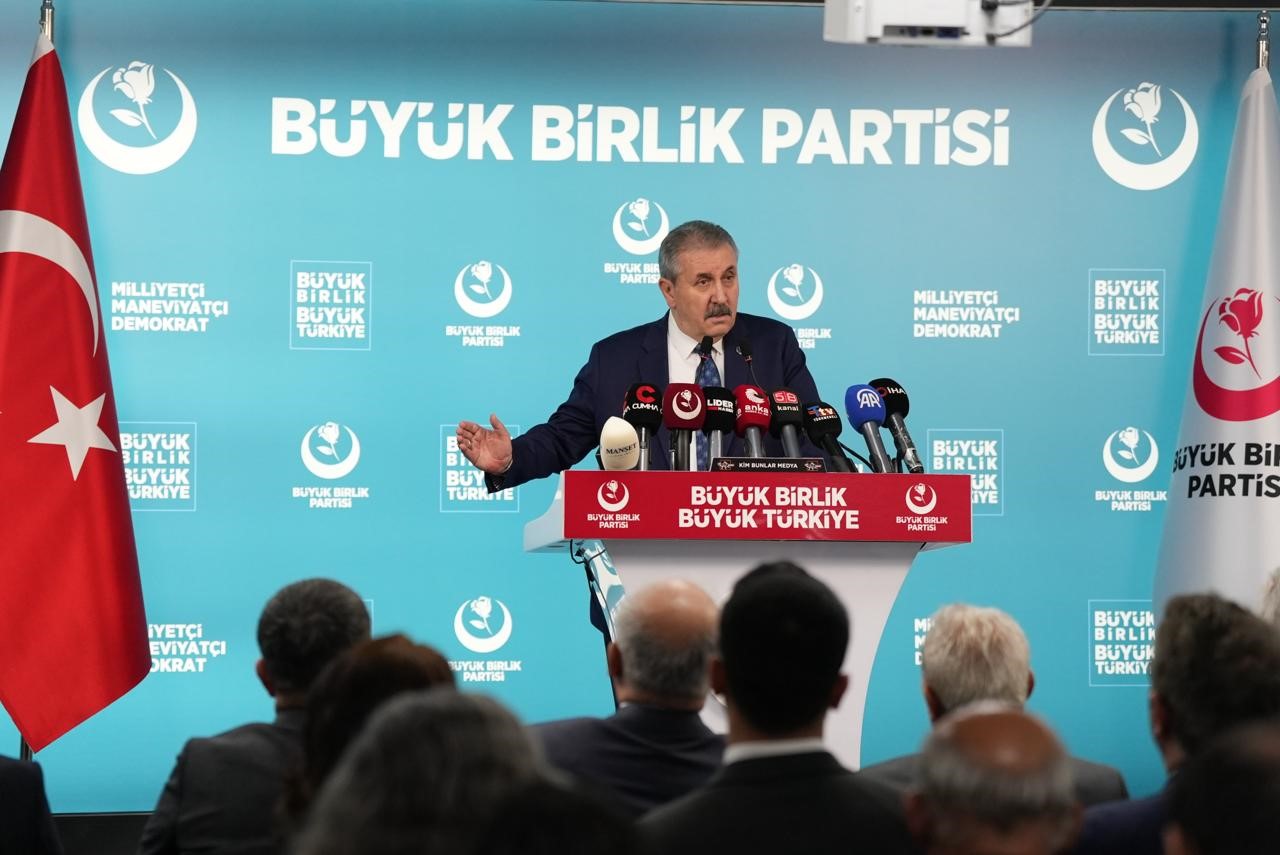 BBP Genel Başkanı Desteci: "Okulda şiddet artık toplumsal ve güvenlik meselesidir"
