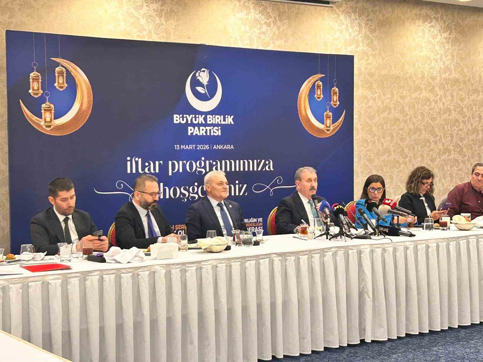 BBP Genel Başkanı Destici: "Ne Amerika’nın, ne İsrail’in barış adına verebilecekleri hiçbir şey yoktur"
