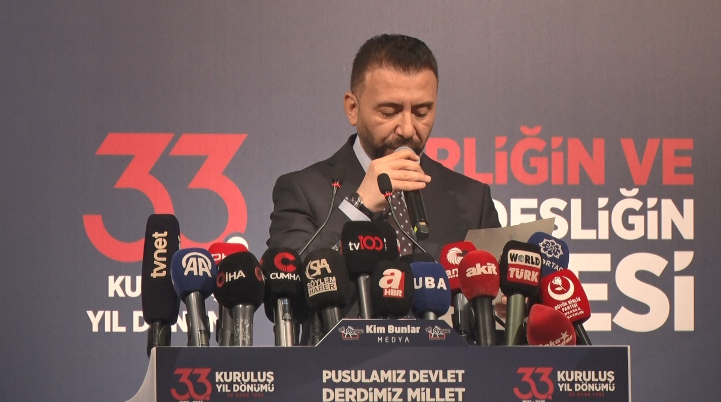 BBP Genel Başkanı Destici: "O saç örgüsü Bozkurt’un yelesidir, çakalın, sırtlanın oyuncağı olamaz"
