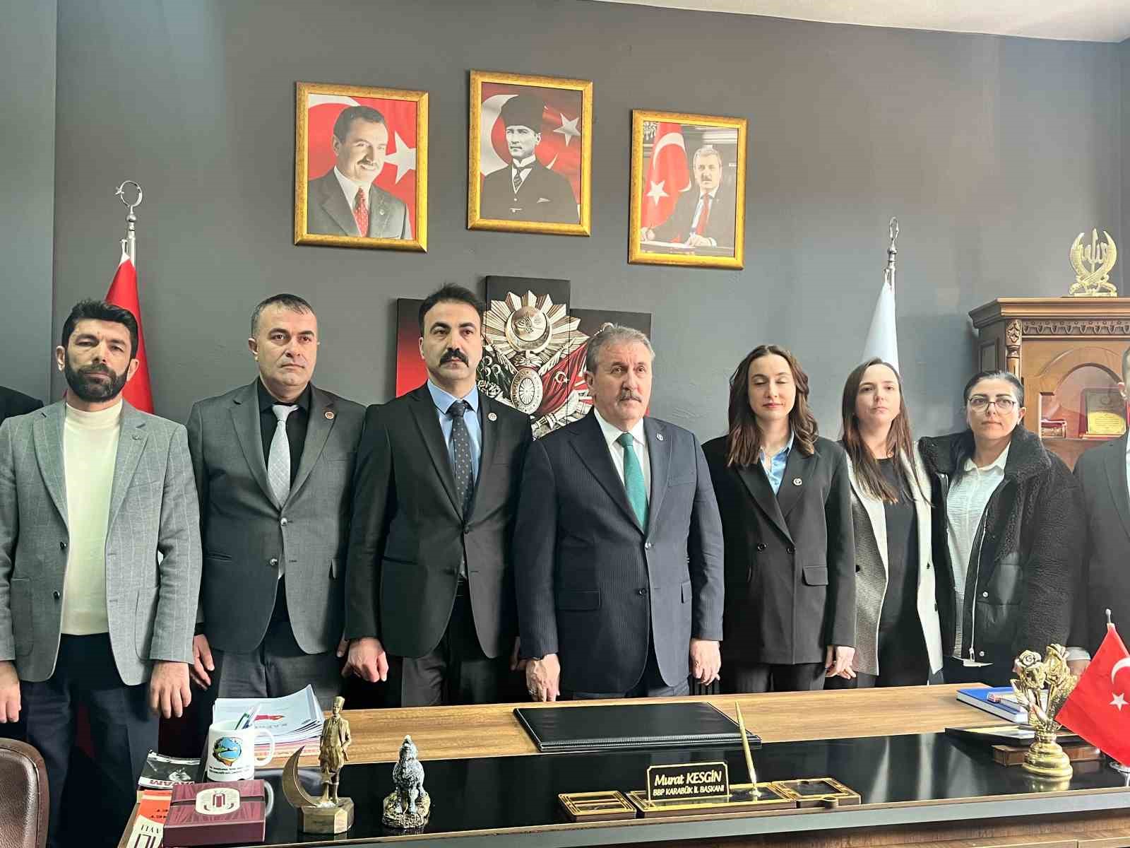 BBP Genel Başkanı Destici: "Trump ve Netenyahu gibi liderler dünya tarihinden silinmelidir"
