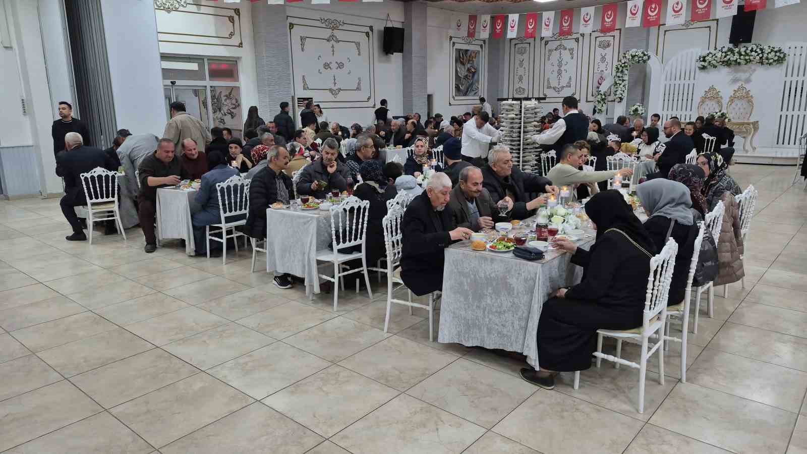 BBP Genel Başkanı Destici: "Zalimlerin de sırası gelecek ve yaptıkları zulümlerin hesabını tek tek ödeyecekler"
