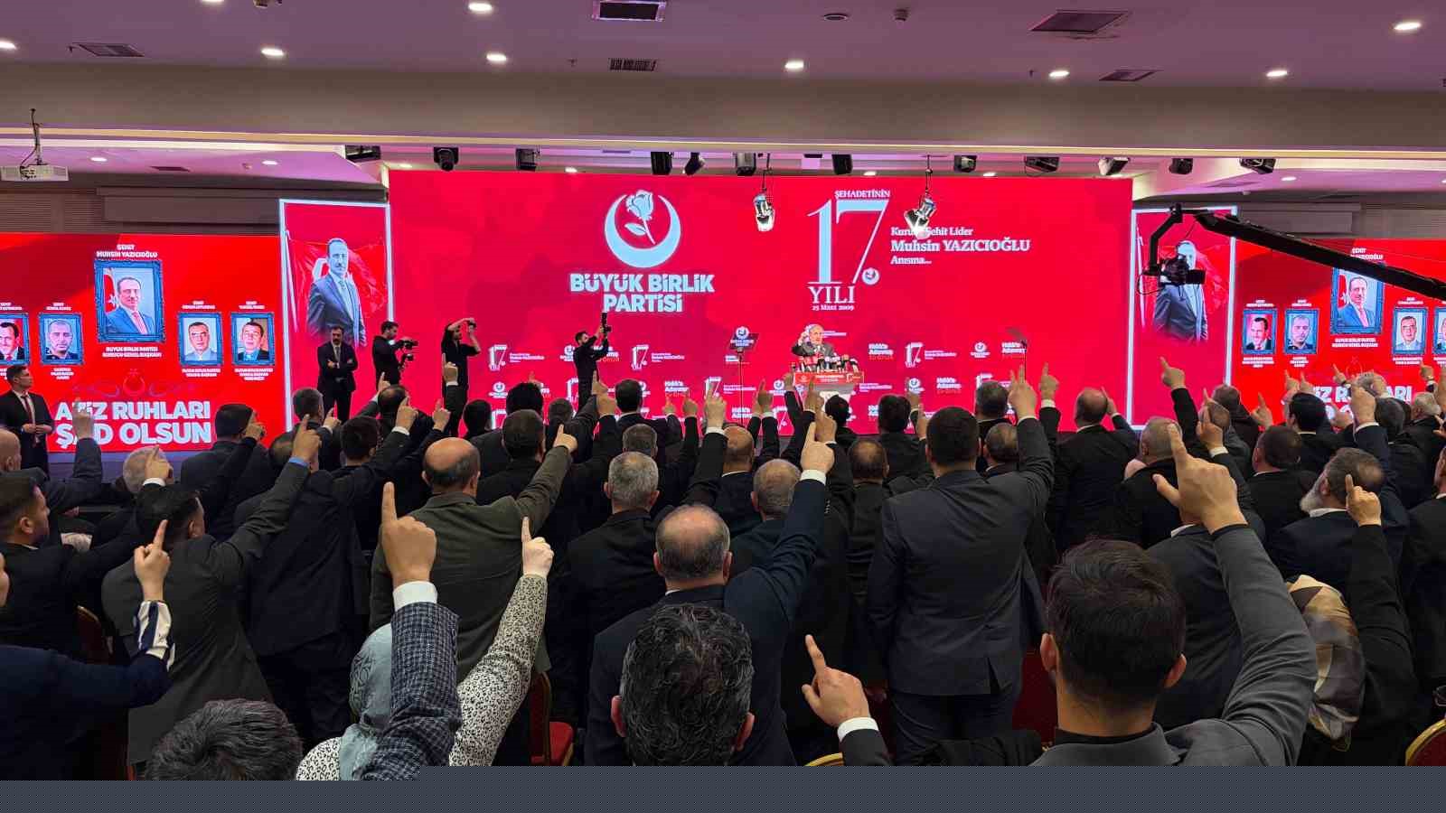 BBP lideri Destici: "Muhsin Yazıcıoğlu bizim sadece genel başkanımız değil, o bizim dava arkadaşımızdır"
