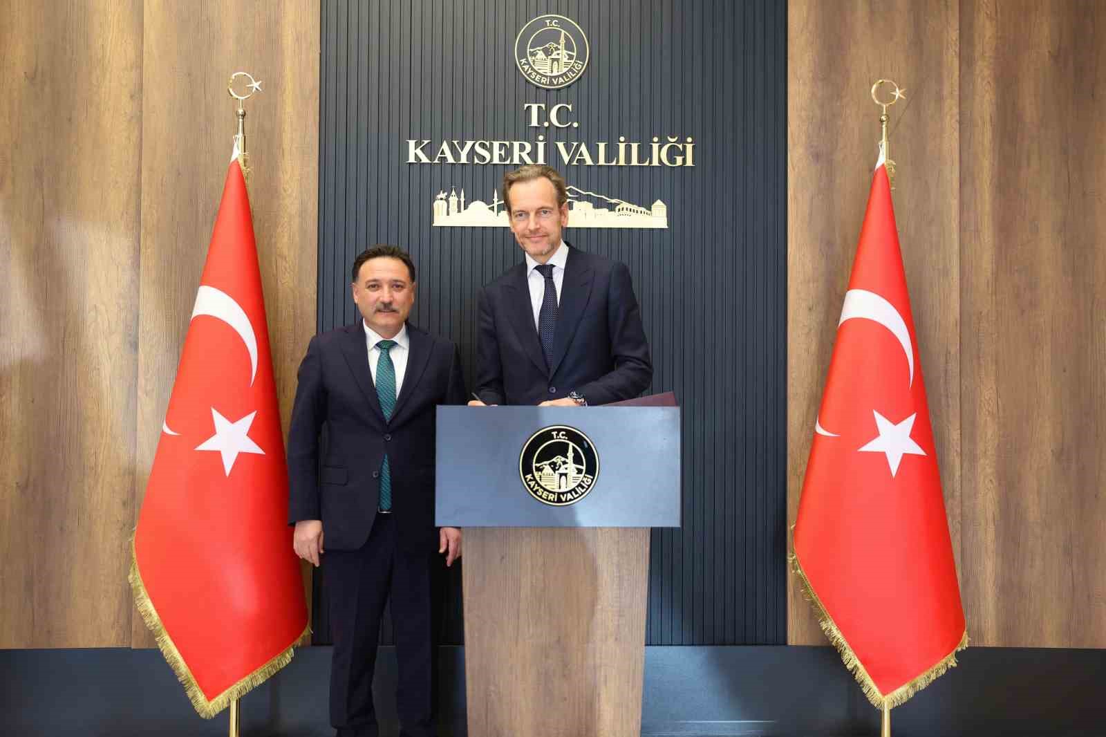 Belçika Ankara Büyükelçisi’nden Vali Çiçek’e ziyaret
