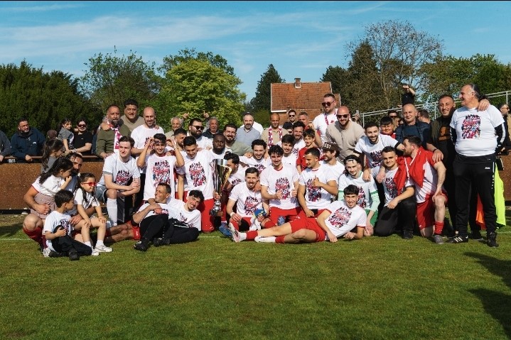 Belçika’da ilk kez bir Türk takımı şampiyon oldu
