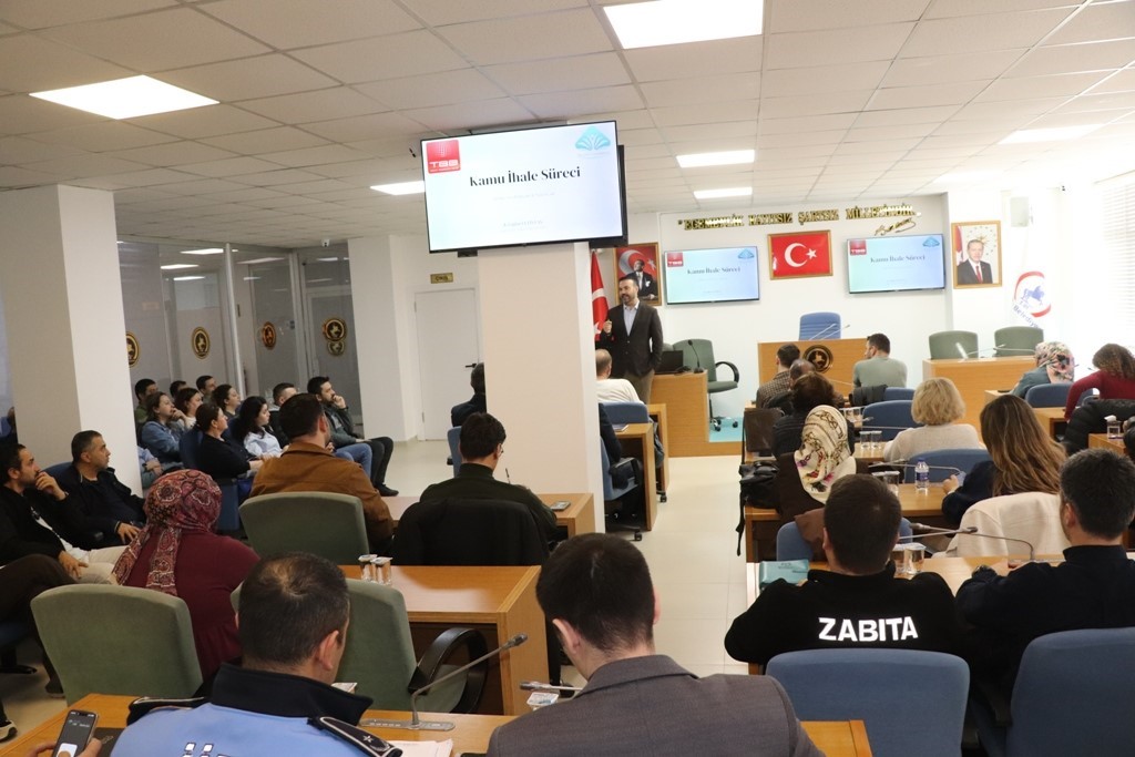 Belediye çalışanlarına kamu ihale kanunu ve doğrudan temin eğitimi verildi
