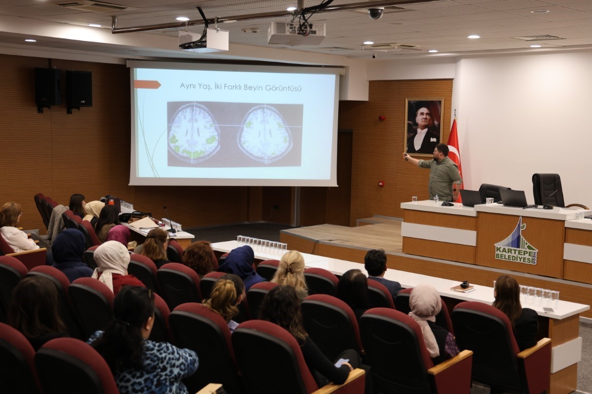 Belediye personeli kansere karşı bilinçlendirildi
