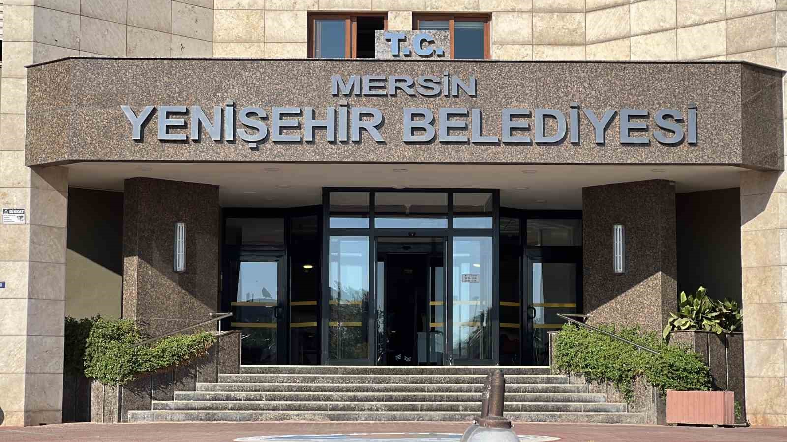 Belediyede işe gitmeyen personele 23 ay maaş ödenmiş: Tam 555 bin TL
