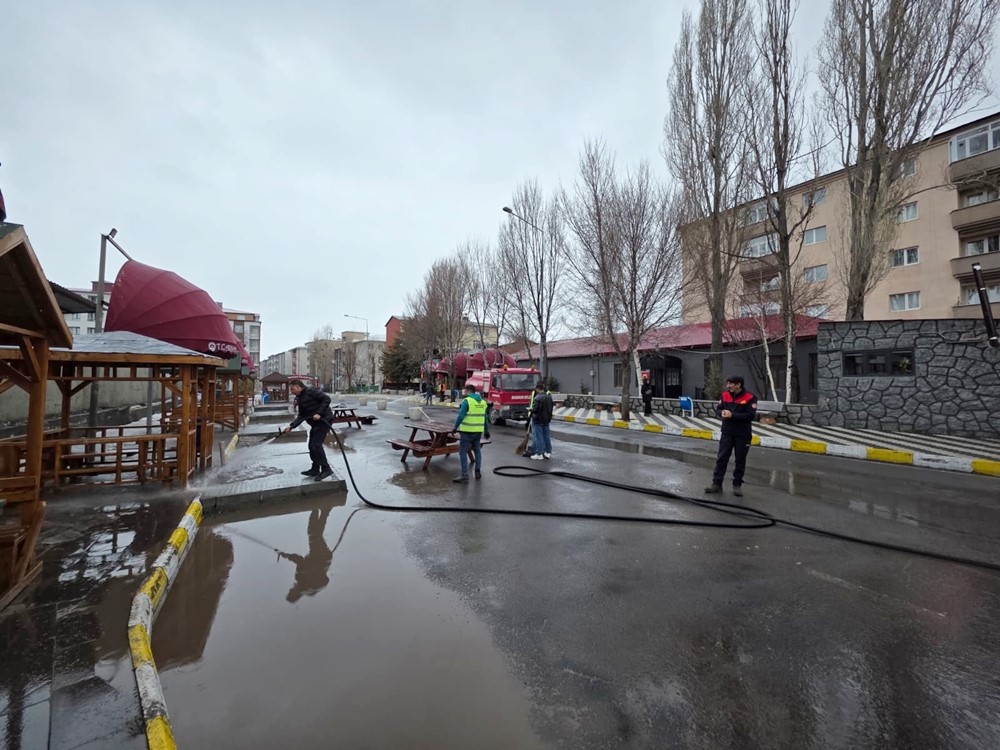 Belediye’den bahar temizliği
