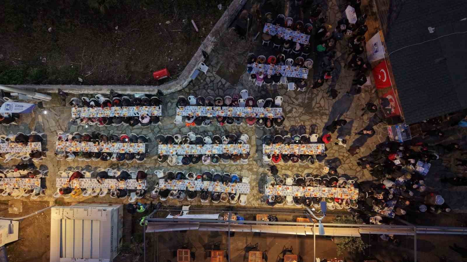 Belediyenin geleneksel iftar programları sürüyor
