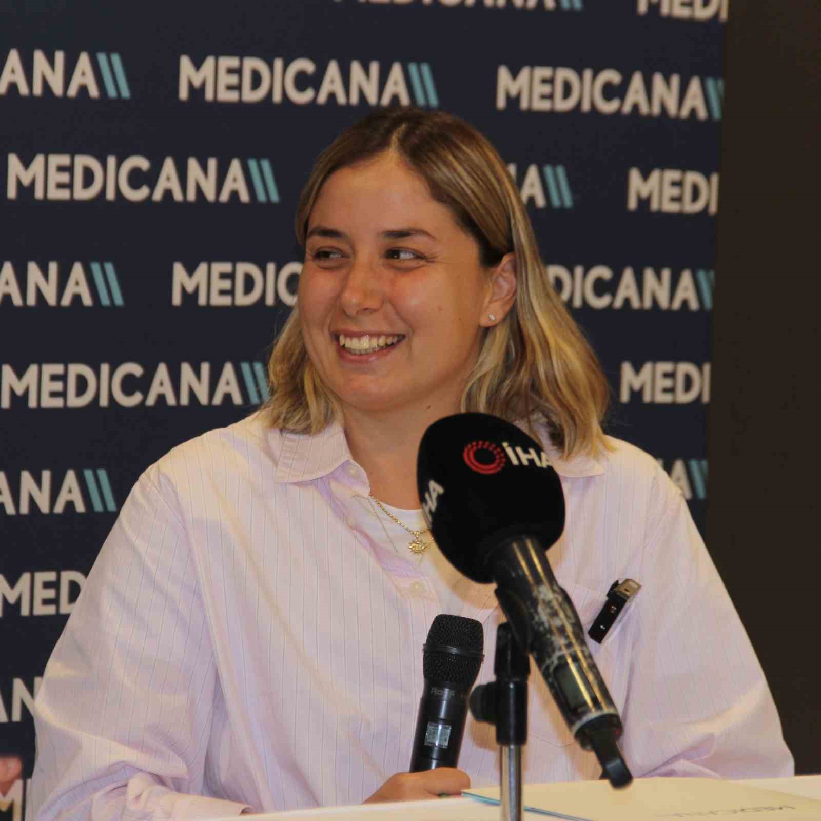 Bengisu Avcı yeni sezonda da Medicana ile kulaç atacak
