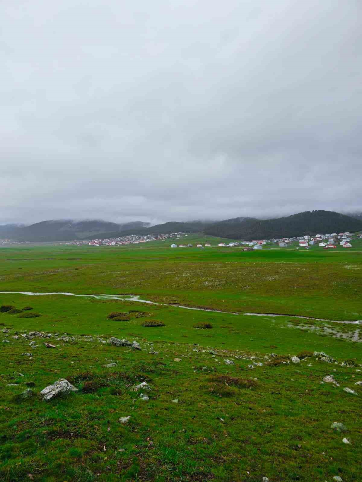 Benli yaylasındaki menderesler havadan görüntülendi

