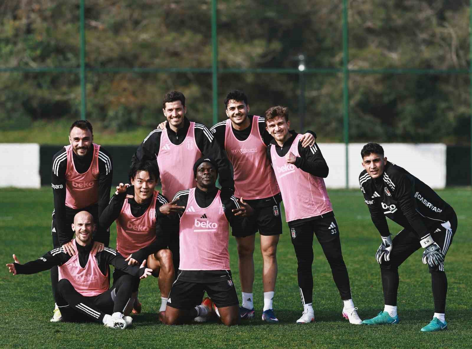 Beşiktaş, Alanyaspor maçı hazırlıklarına başladı
