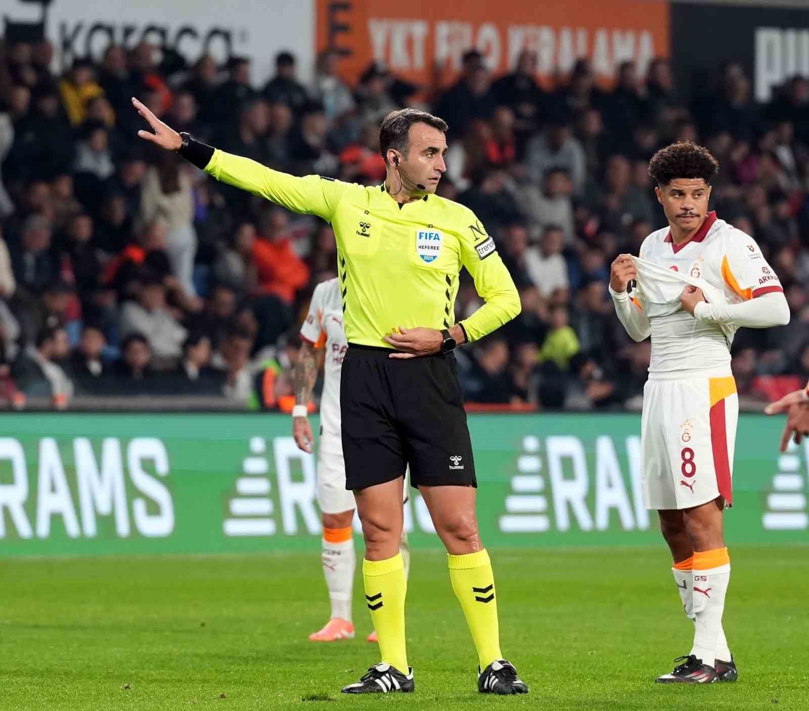 Beşiktaş - Alanyaspor maçının hakemi Cihan Aydın oldu
