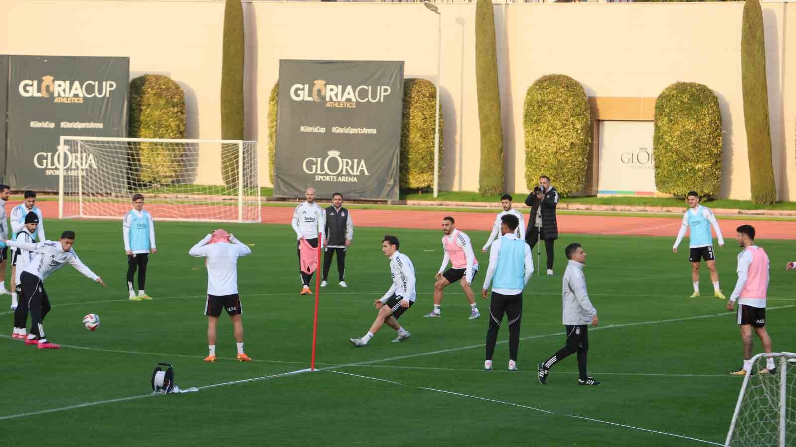 Beşiktaş, devre arası çalışmalarını Antalya’da sürdürüyor
