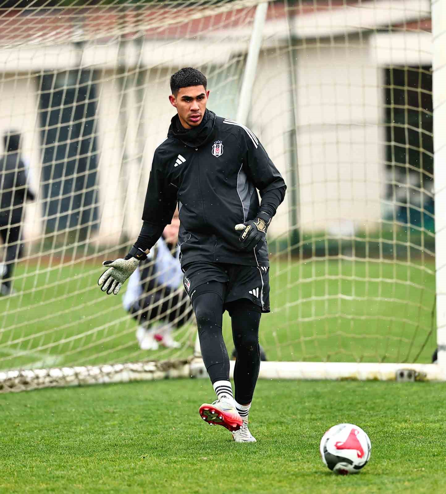 Beşiktaş, Göztepe maçı hazırlıklarına başladı
