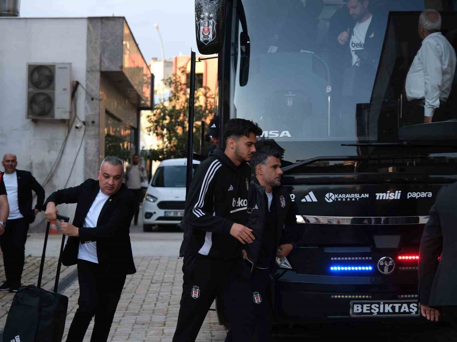 Beşiktaş kafilesi Gaziantep’te
